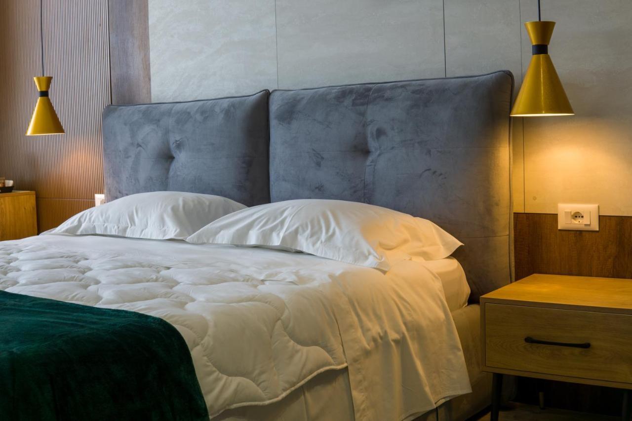 Hotel Morfeus Драч Екстериор снимка